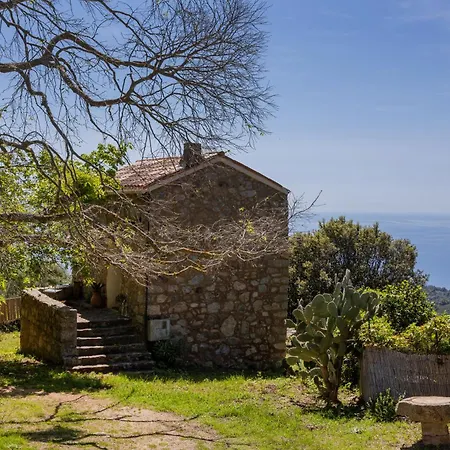 Charmante Bergerie A Tres Belle Vue Avec Jardin Holiday home Cargese